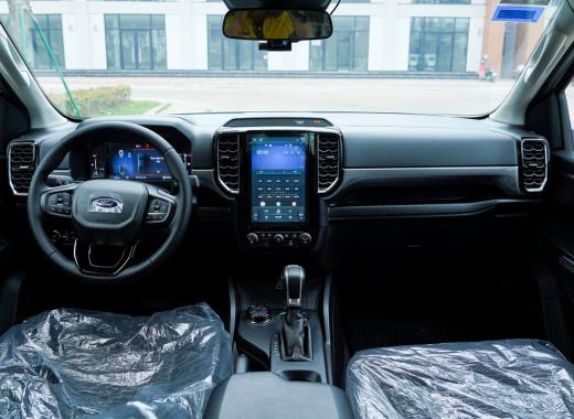 Ford Ranger XLT 2025