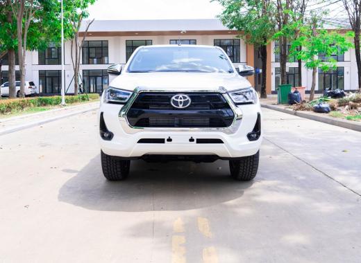 Toyota Hilux Revo Viedition 2025