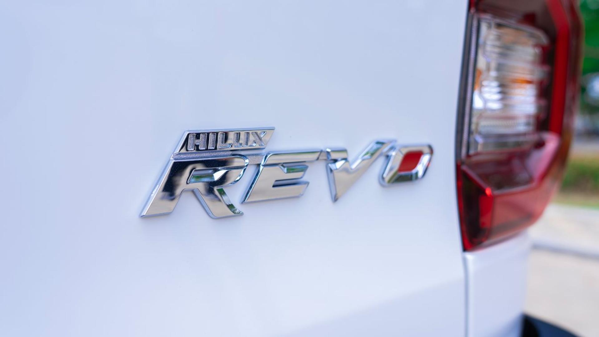 Toyota Hilux Revo Viedition 2025