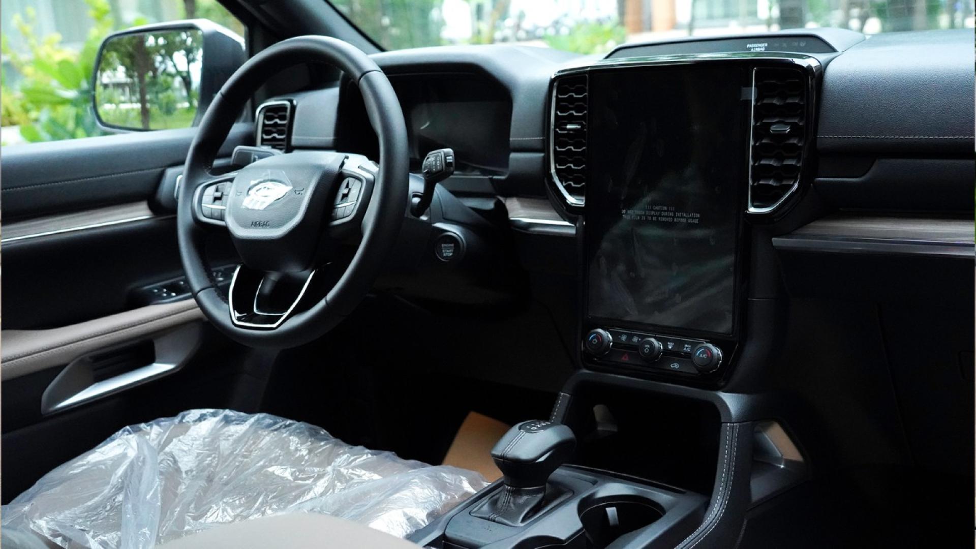 Ford Everest Titanium 2025