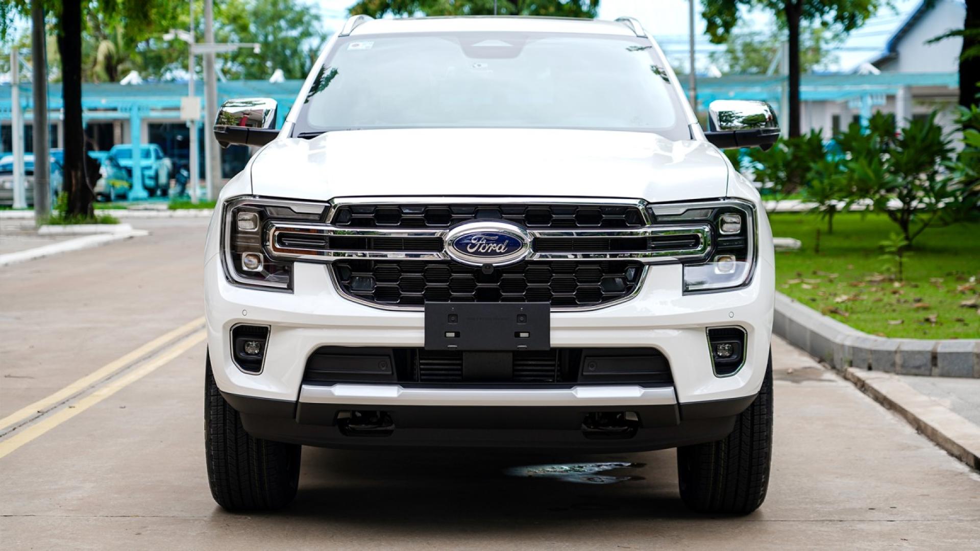 Ford Everest Titanium 2025