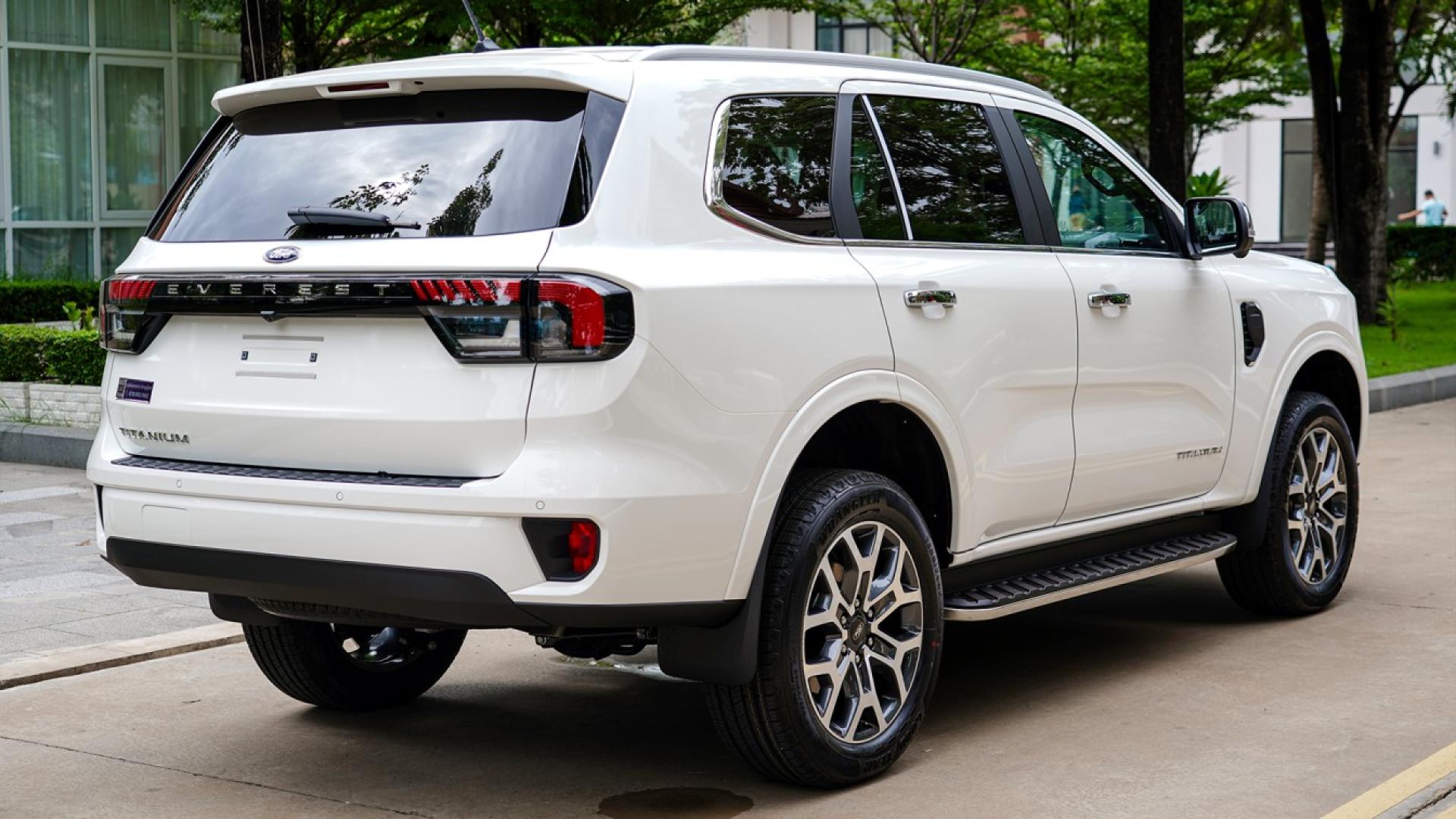 Ford Everest Titanium 2025