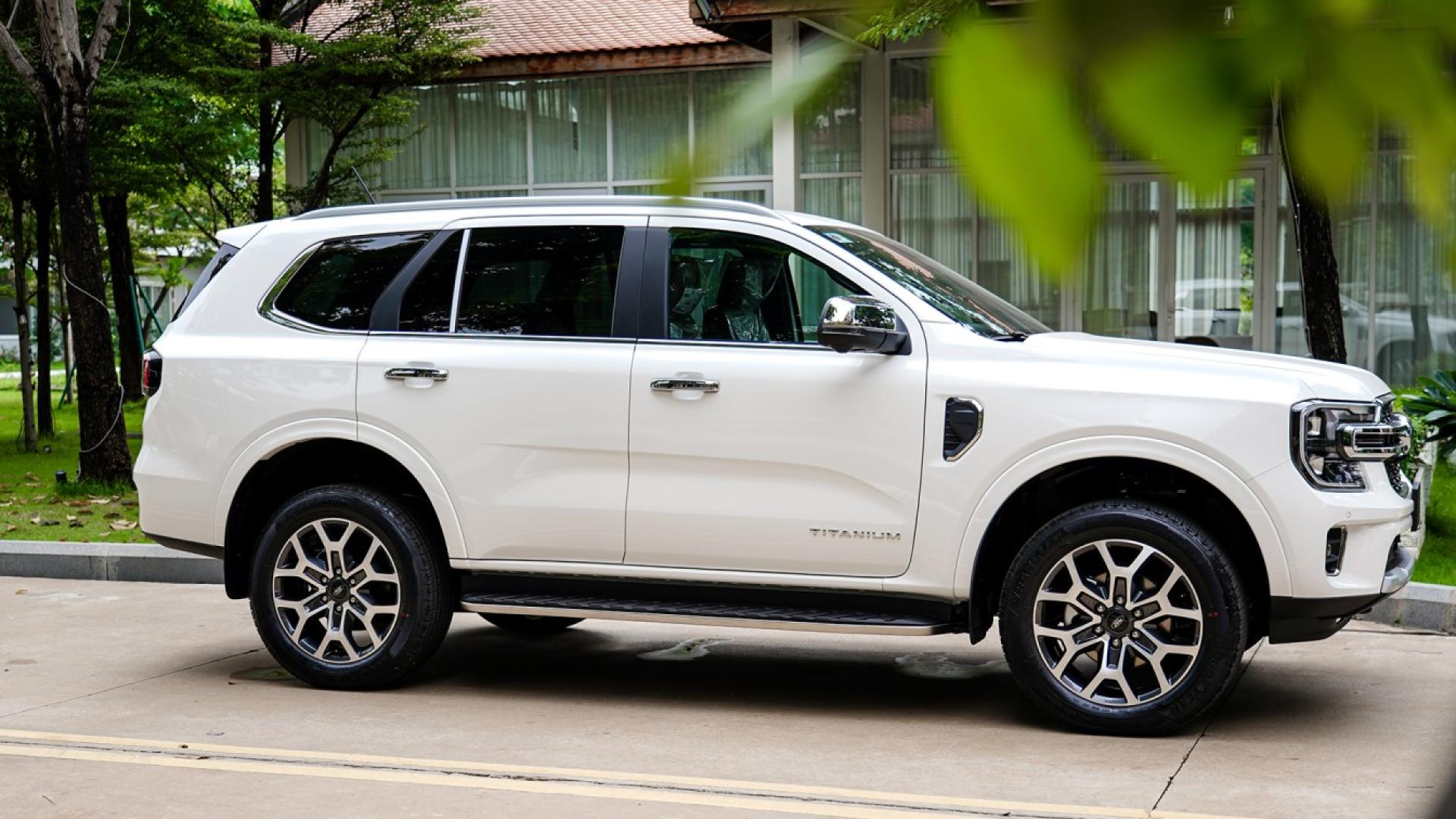 Ford Everest Titanium 2025