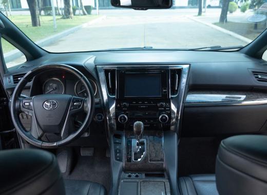 Toyota Alphard 2018